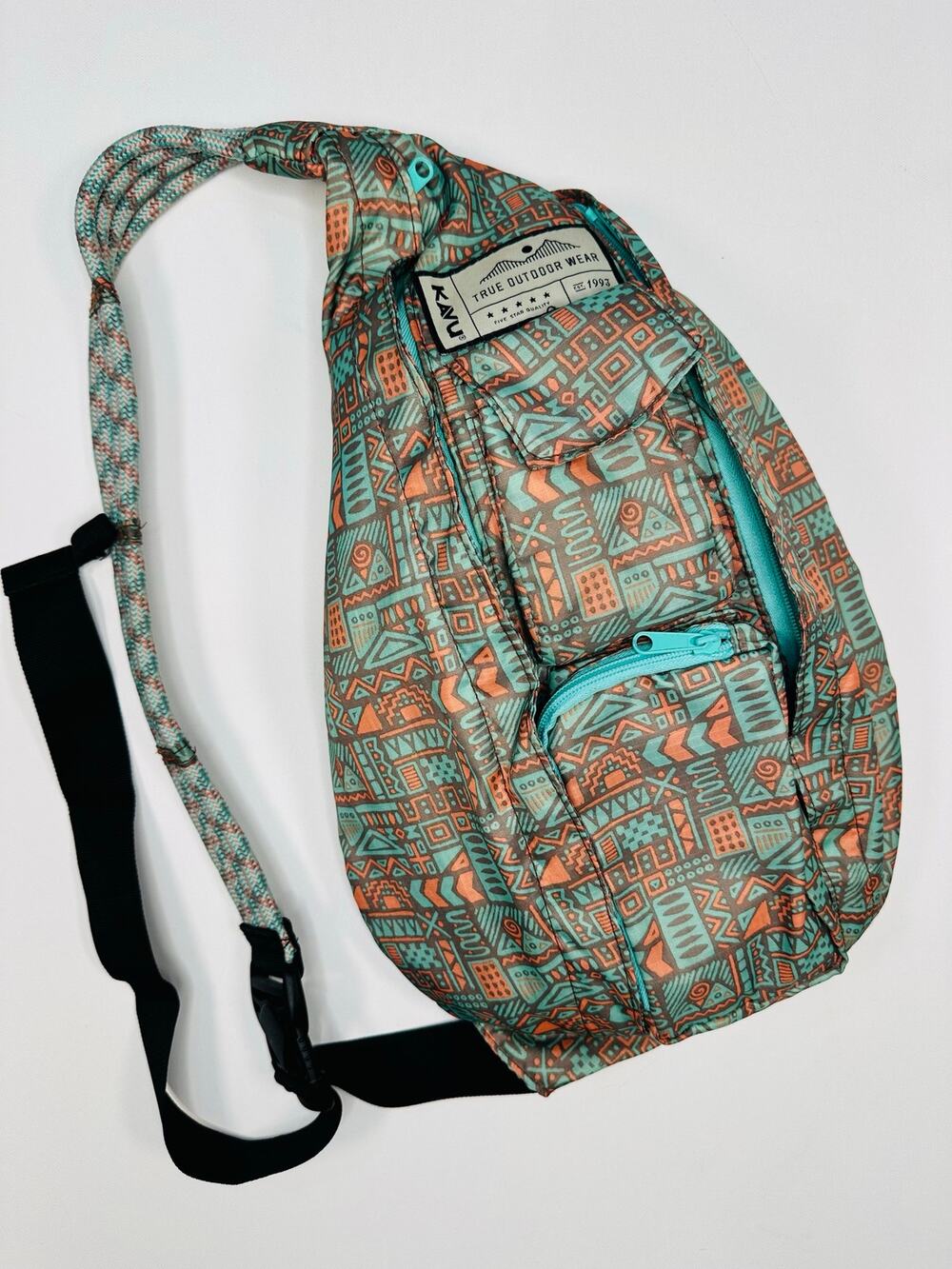 Kavu Original Rope Sling Bag in Turquoise Tribal Pattern